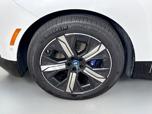 Used 2025 BMW iX M60 AWD/4WD image 32