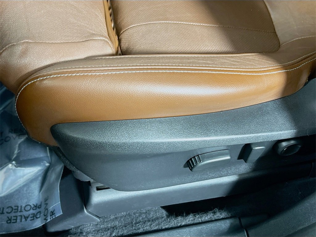 Used 2022 Subaru Ascent Touring w/ Popular Package #2A image 17