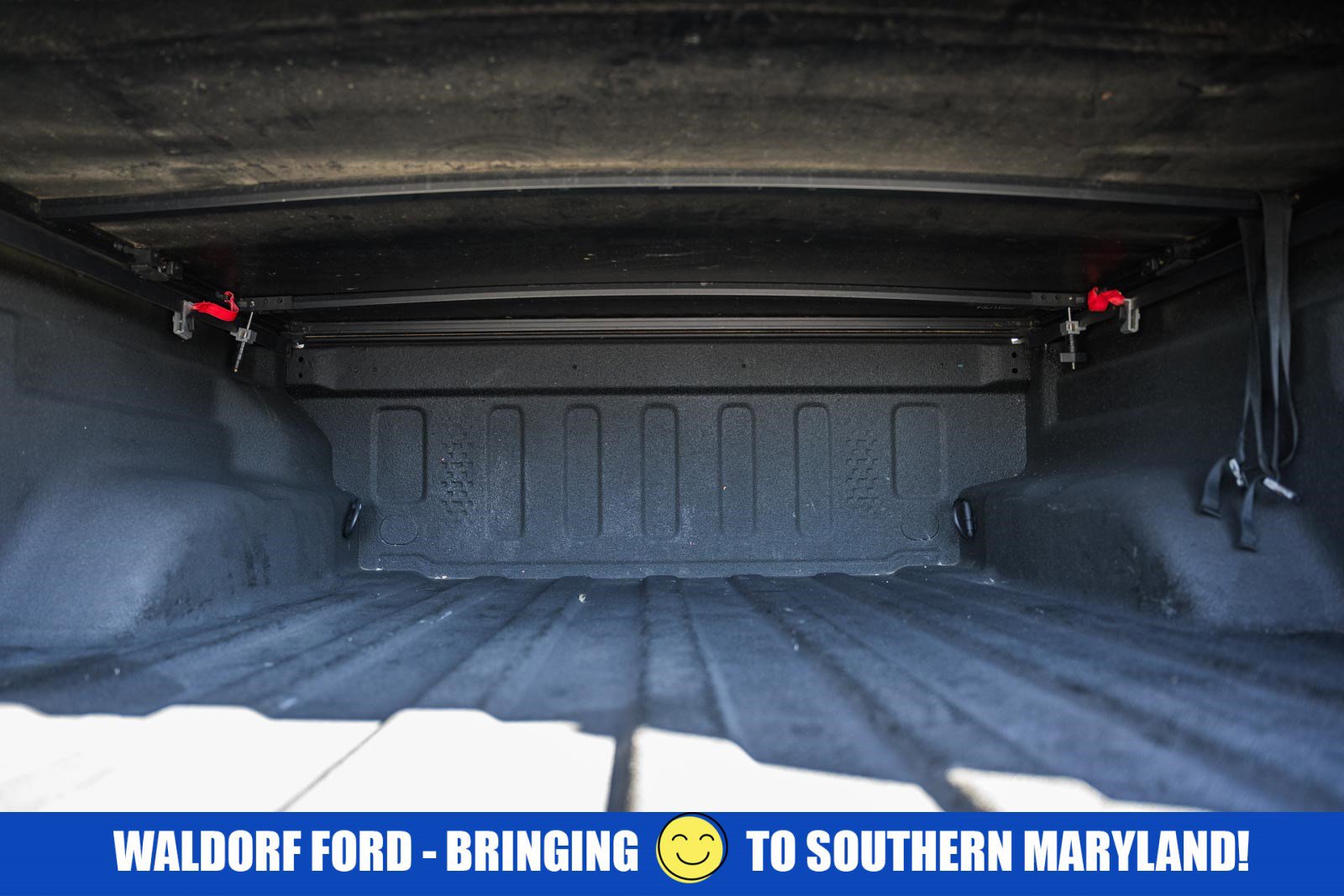 Used 2023 Jeep Gladiator Sport image 9