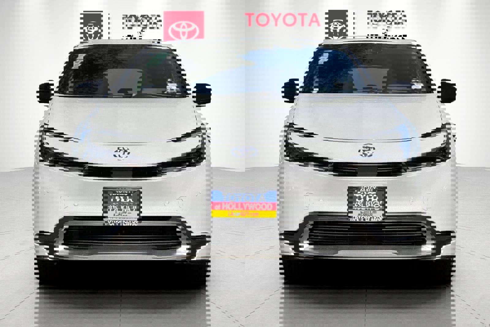 New 2026 Toyota Prius Plug-In Hybrid image 8