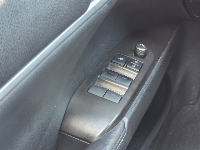 Used 2023 Toyota Camry XSE FWD image 17
