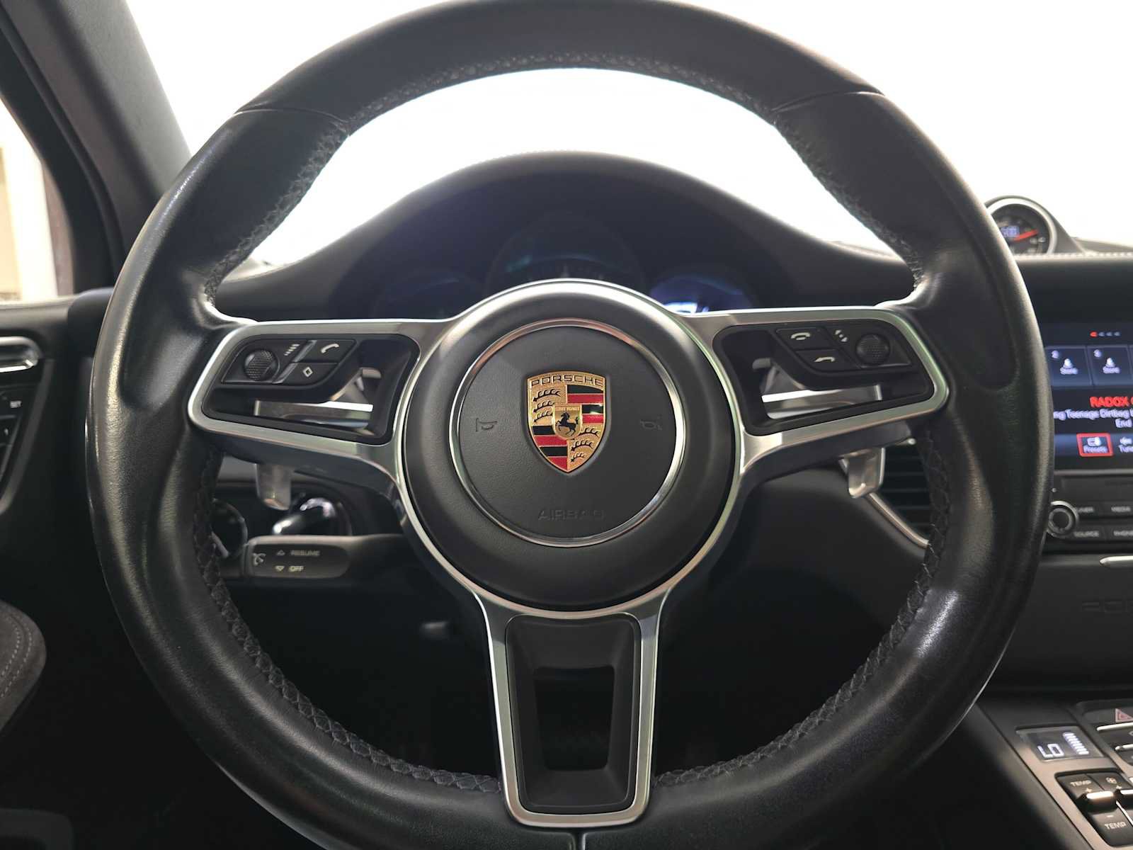 Used 2017 Porsche Macan GTS AWD/4WD image 11