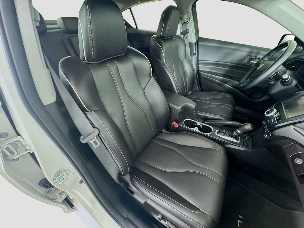 Used 2021 Acura ILX w/ Premium Package FWD image 28