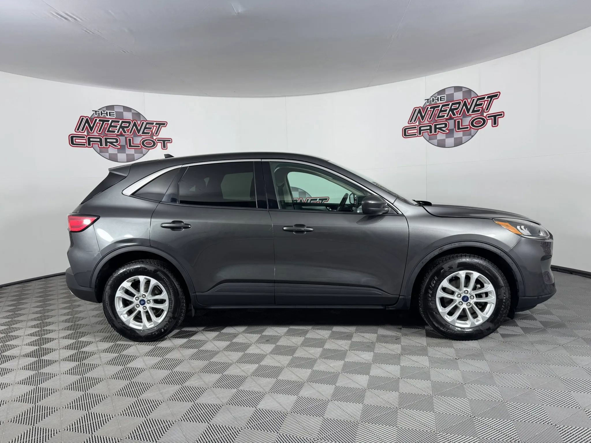 Used 2020 Ford Escape SE AWD/4WD image 8