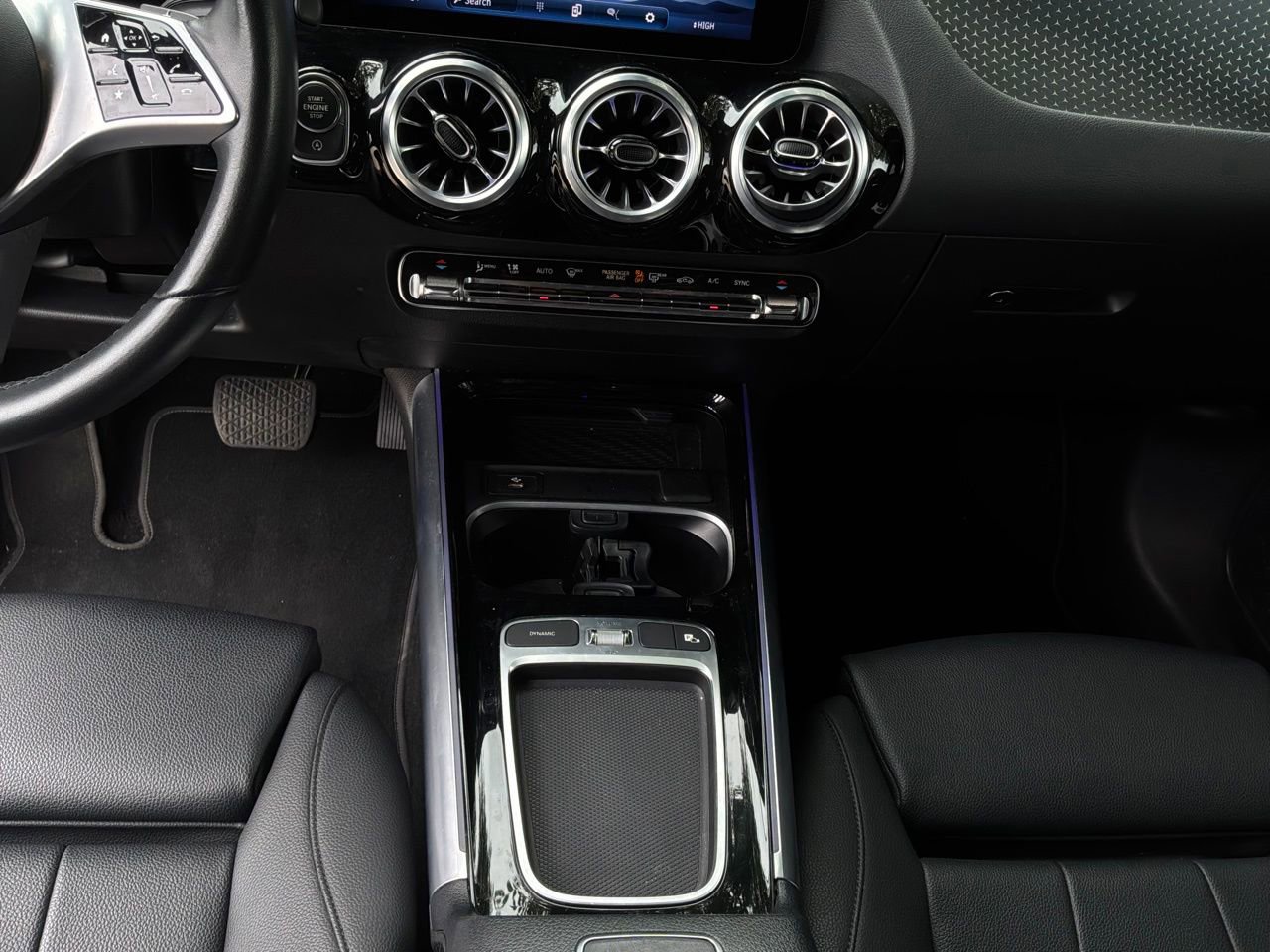 Used 2025 Mercedes-Benz GLA 250 image 15