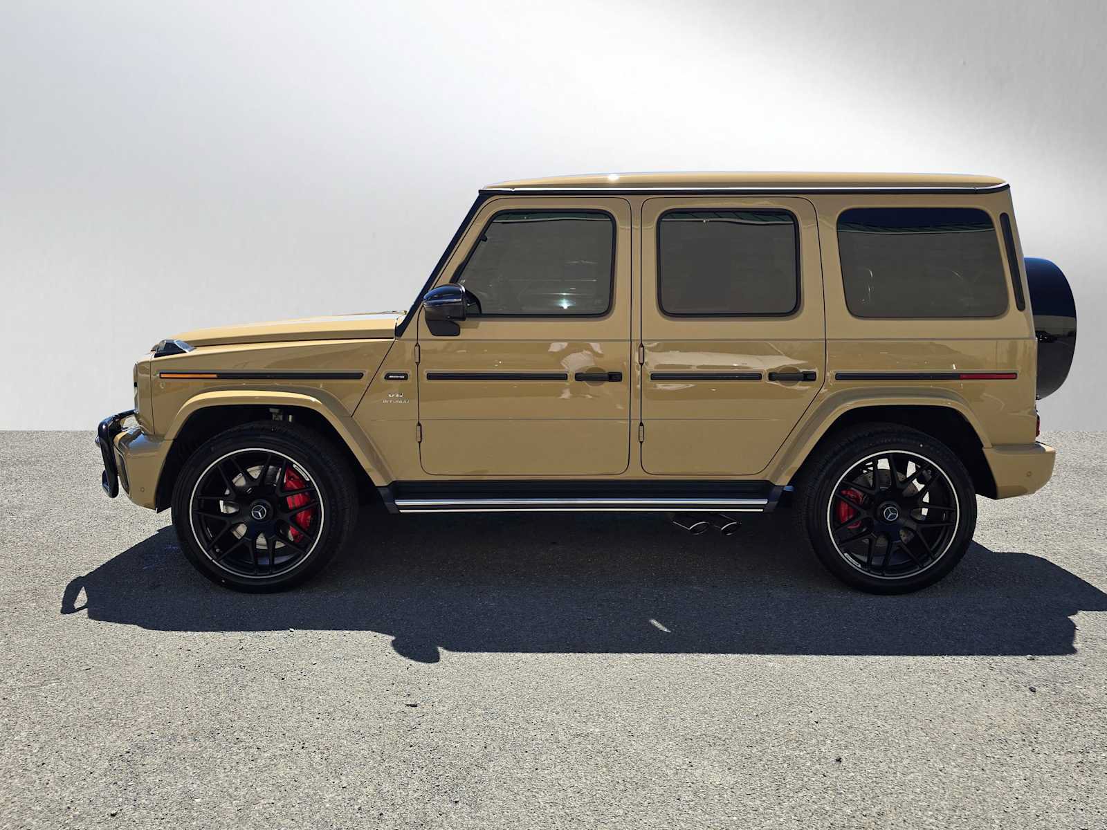 Used 2025 Mercedes-Benz G 63 AMG 4MATIC image 7