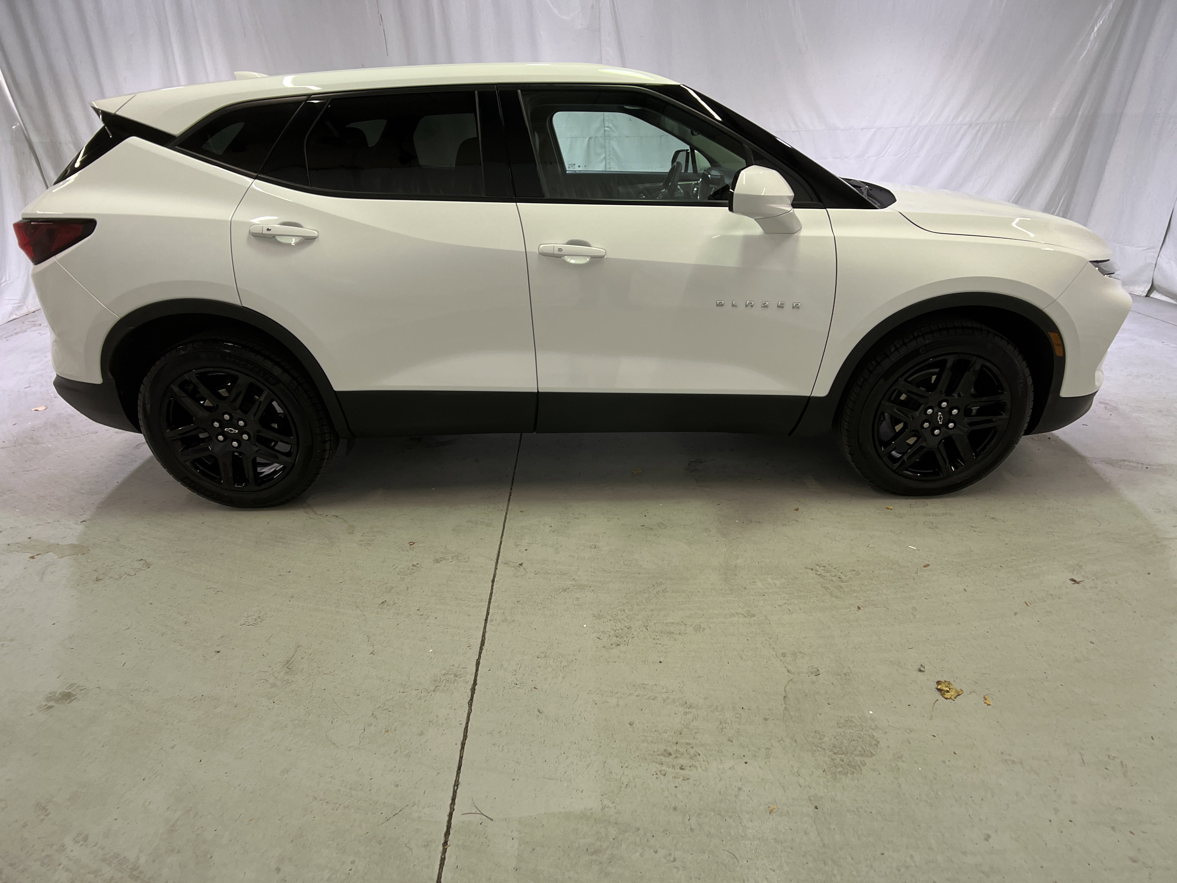 Used 2023 Chevrolet Blazer LT image 12