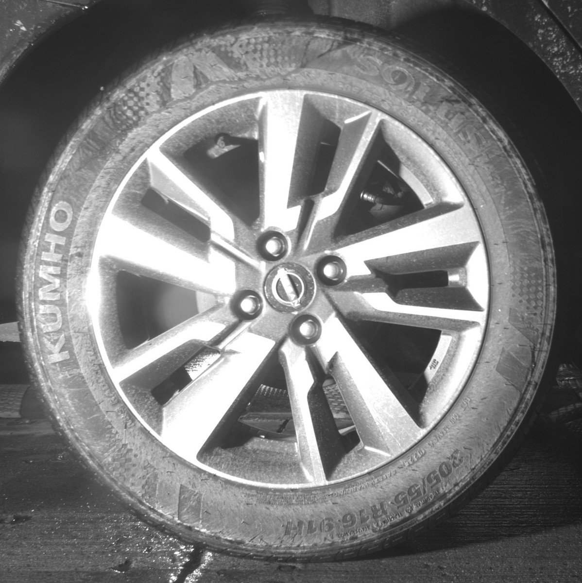 Used 2025 Nissan Versa SV image 15