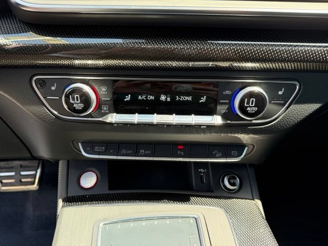Used 2020 Audi SQ5 Premium Plus w/ Premium Plus Package AWD/4WD image 18