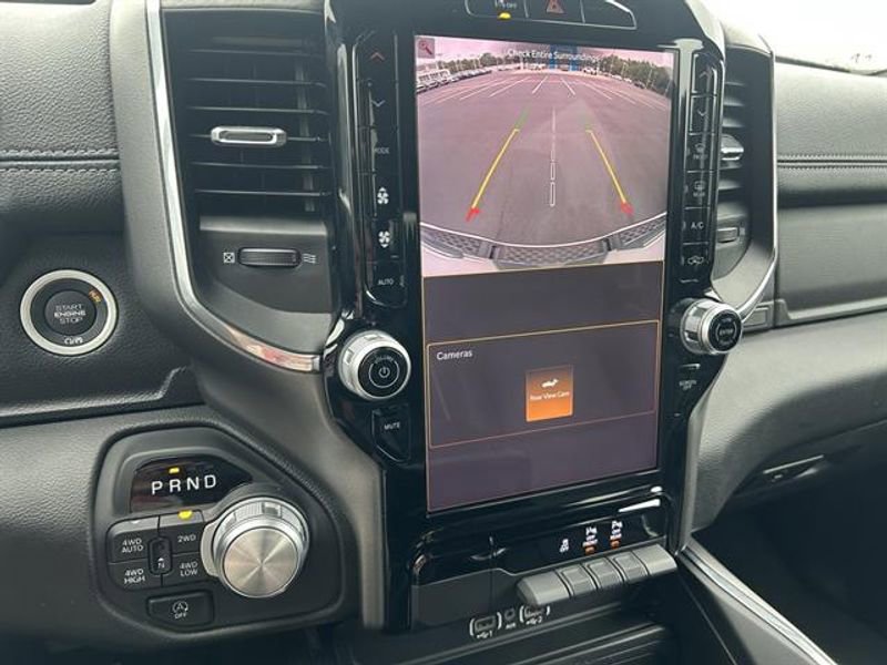 Used 2025 RAM 1500 Laramie image 18