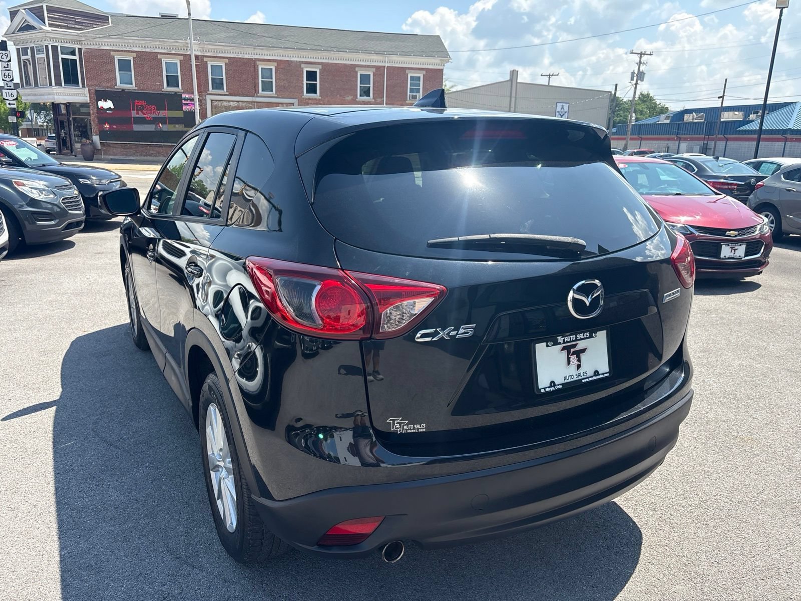 Used 2016 MAZDA CX-5 Touring w/ Bose/Moonroof Package FWD image 3