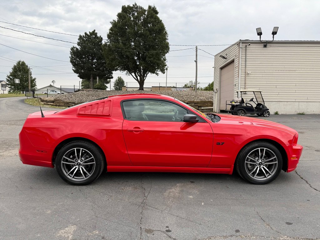 Used 2014 Ford Mustang Coupe image 5
