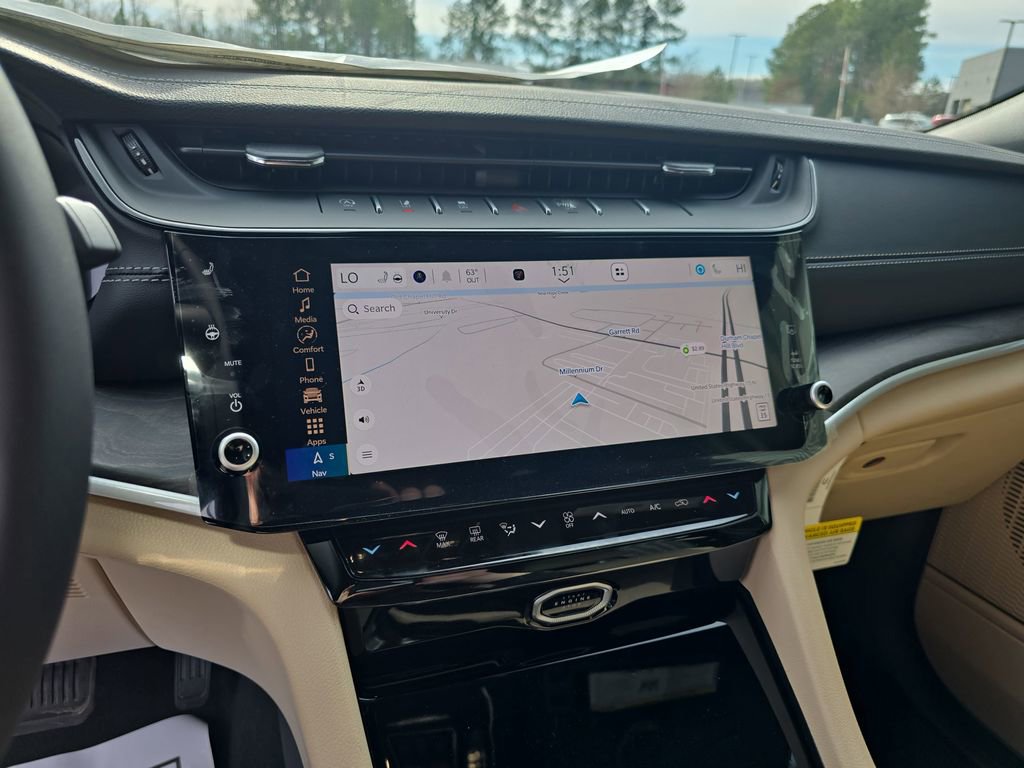 New 2026 Jeep Grand Cherokee Limited w/ Luxury Tech Group II image 24