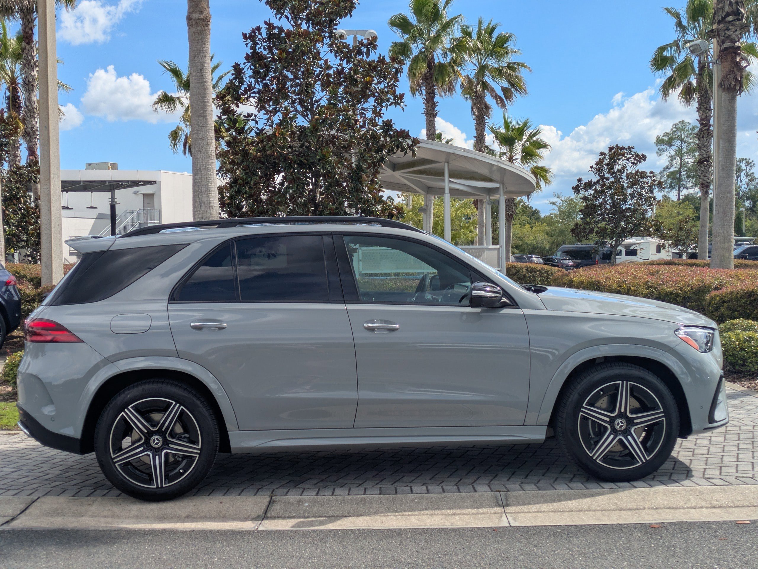 New 2025 Mercedes-Benz GLE 450 4MATIC image 5