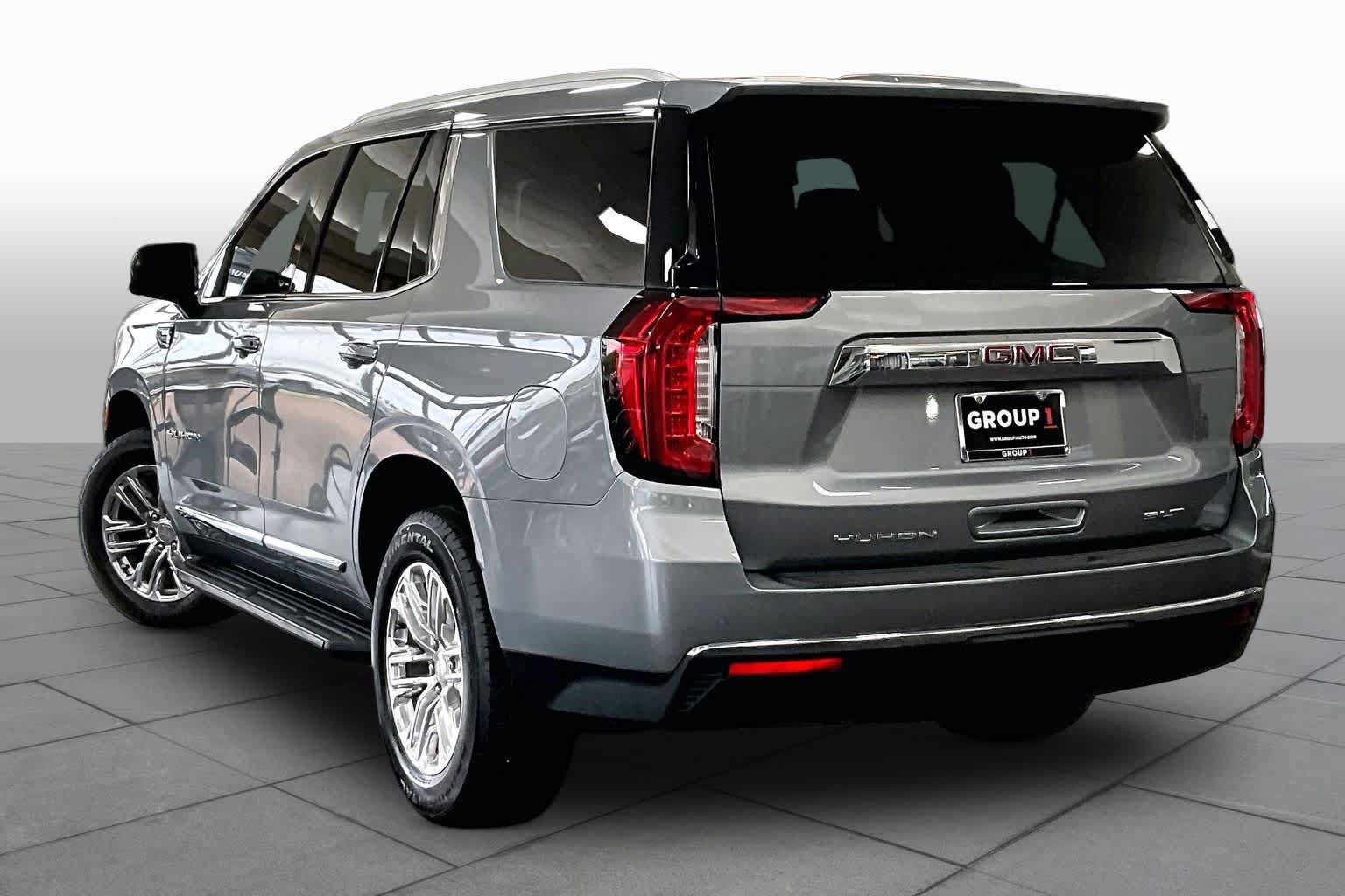 Used 2023 GMC Yukon SLT w/ SLT Premium Package RWD image 12