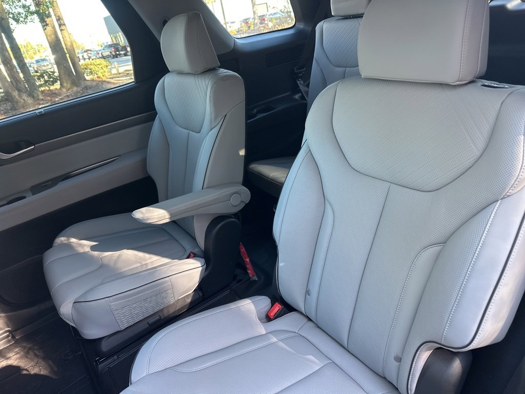 Used 2025 Hyundai Palisade SEL image 16