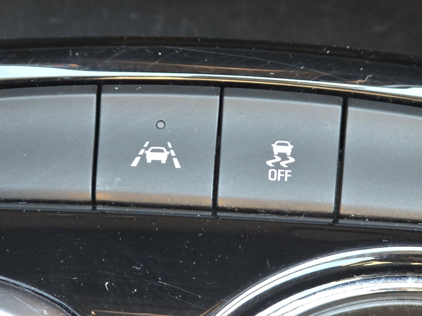 Used 2025 Buick Encore GX Preferred image 10