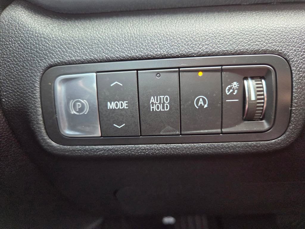 New 2026 GMC Terrain Elevation w/ Technology Package II FWD image 27