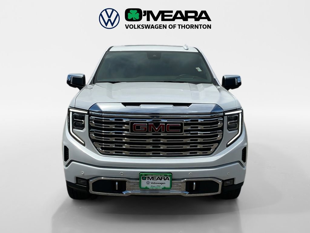 Used 2024 GMC Sierra 1500 Denali w/ Denali Reserve Package AWD/4WD image 8