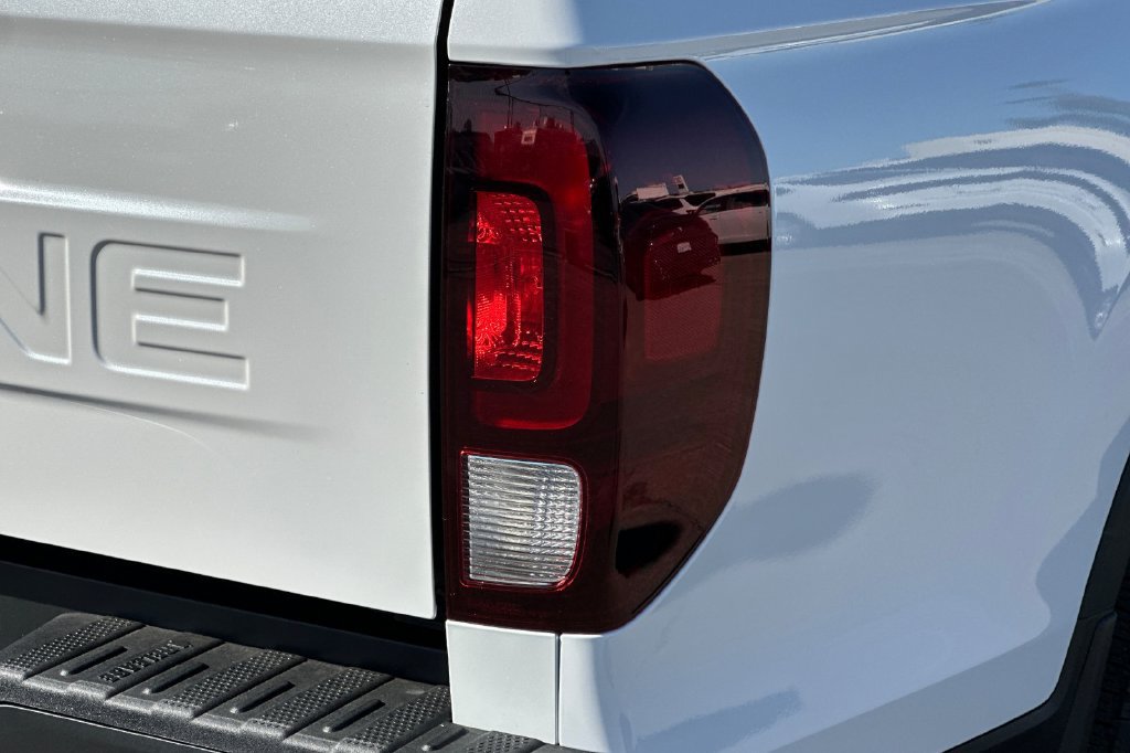 New 2026 Honda Ridgeline Black Edition image 22