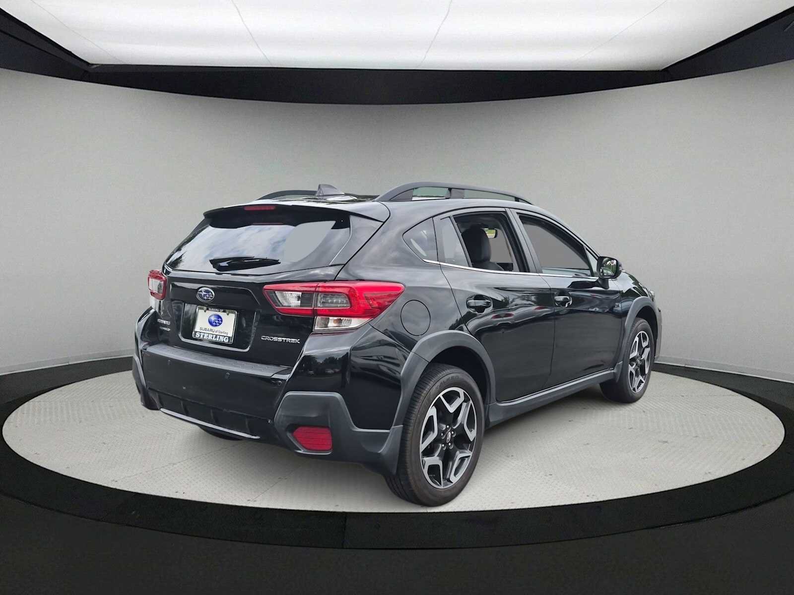 Used 2020 Subaru Crosstrek 2.0i Limited w/ Moonroof Package w/Navigation AWD/4WD image 8