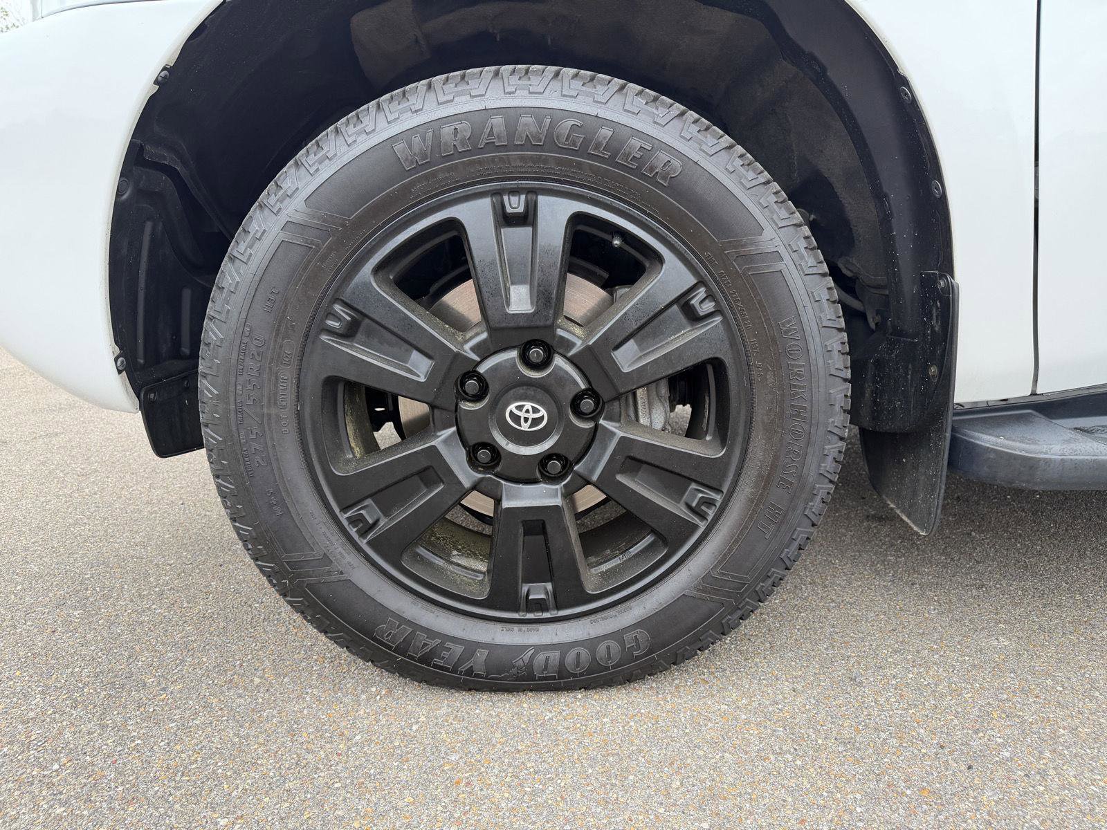 Used 2022 Toyota Sequoia TRD Sport AWD/4WD image 24