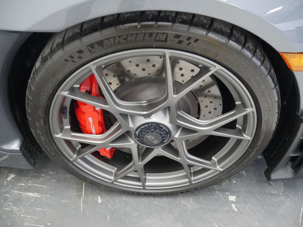 Certified 2025 Porsche 718 Boxster Spyder RS image 15