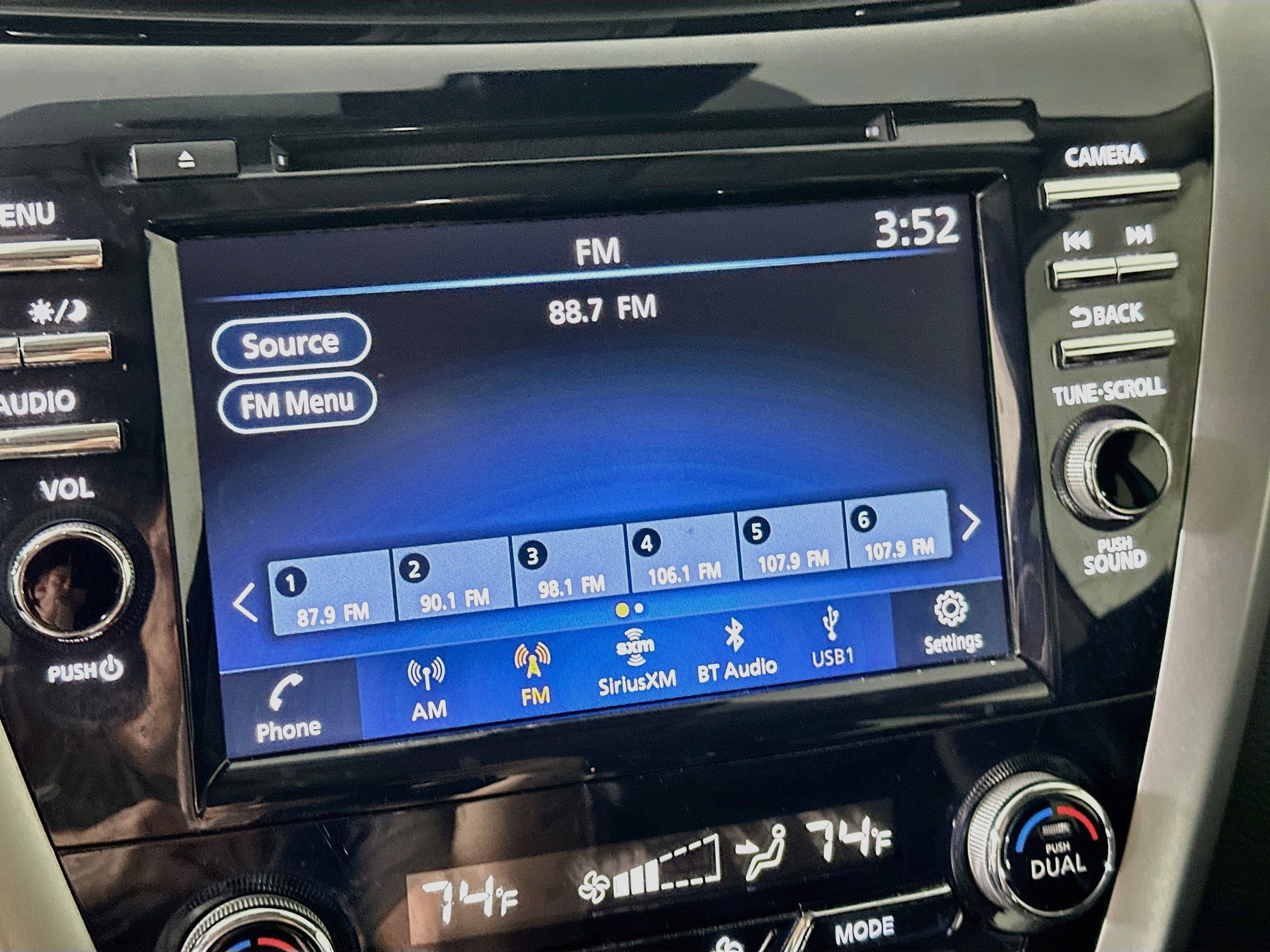 Used 2024 Nissan Murano SV FWD image 21