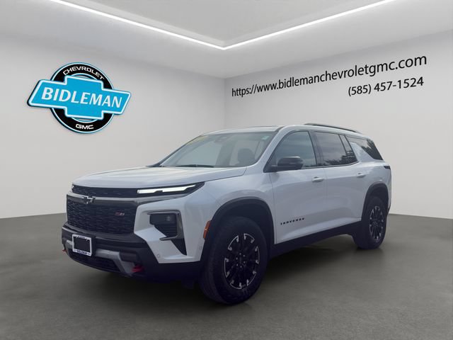 Used 2024 Chevrolet Traverse Z71 w/ Enhanced Driving Package AWD/4WD image 3