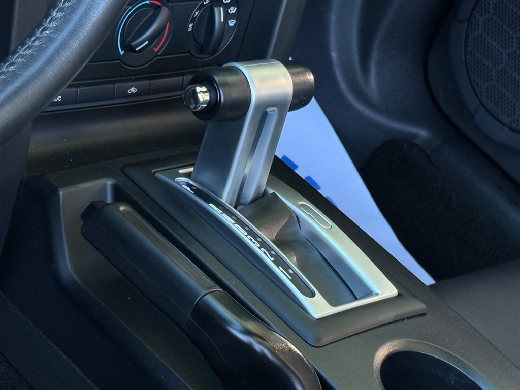 Used 2006 Ford Mustang GT RWD image 53