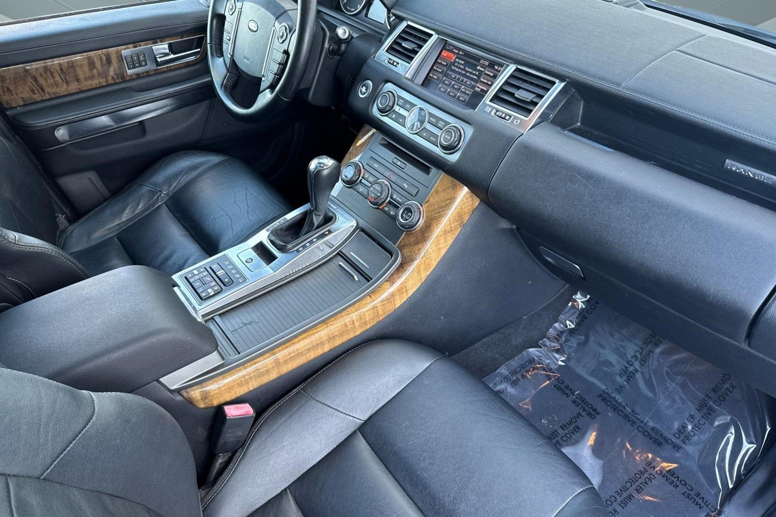 Used 2013 Land Rover Range Rover Sport HSE image 34