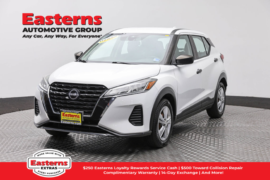 Used 2022 Nissan Kicks S