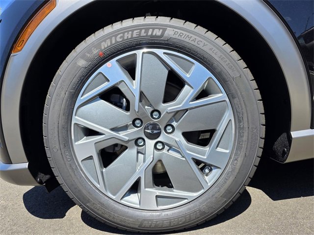 New 2025 Genesis GV60 Advanced image 5