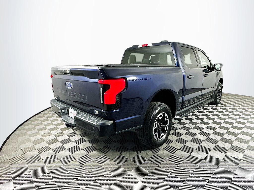 Used 2023 Ford F150 Lightning XLT image 10