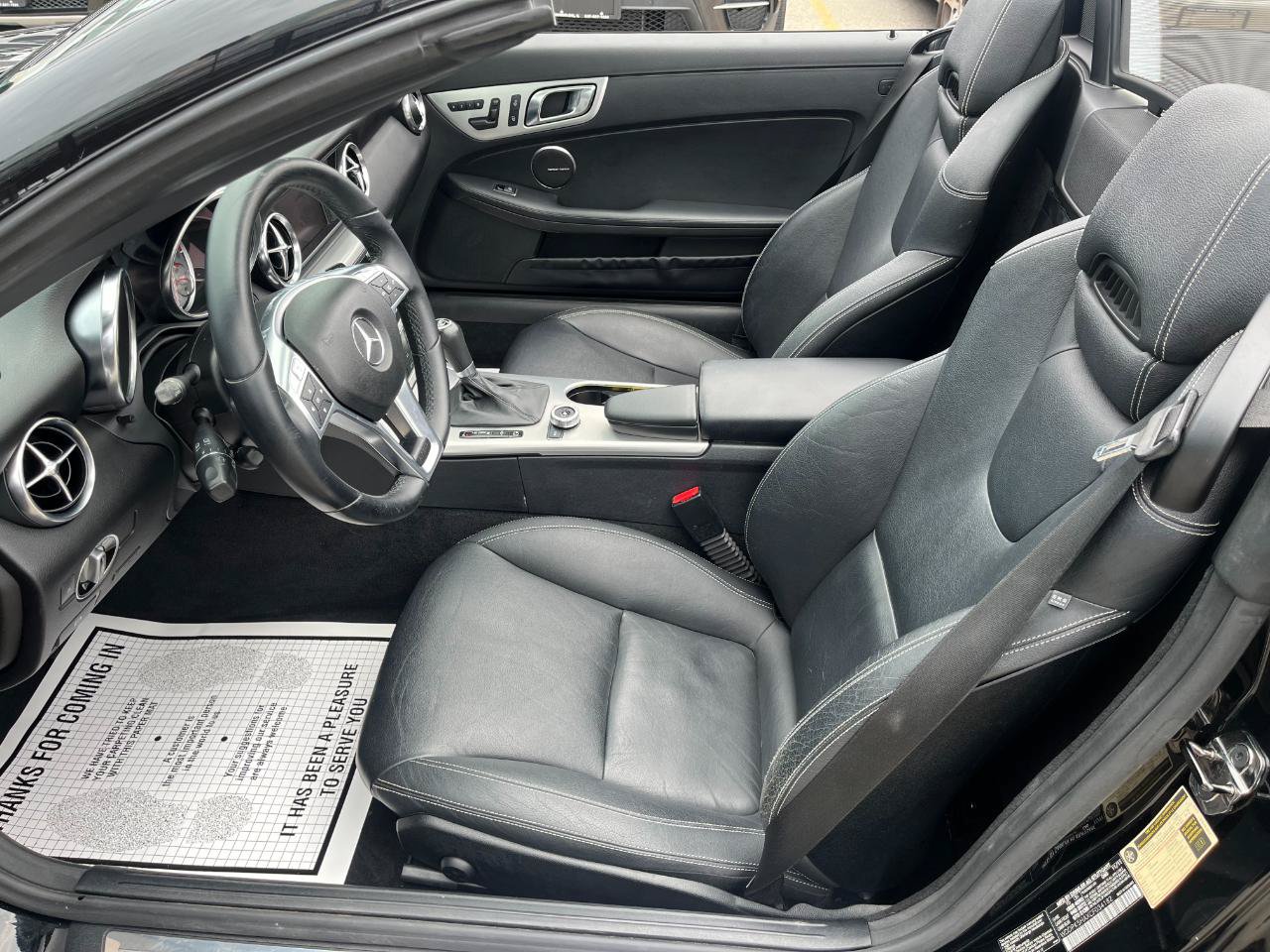 Used 2012 Mercedes-Benz SLK 350 image 19