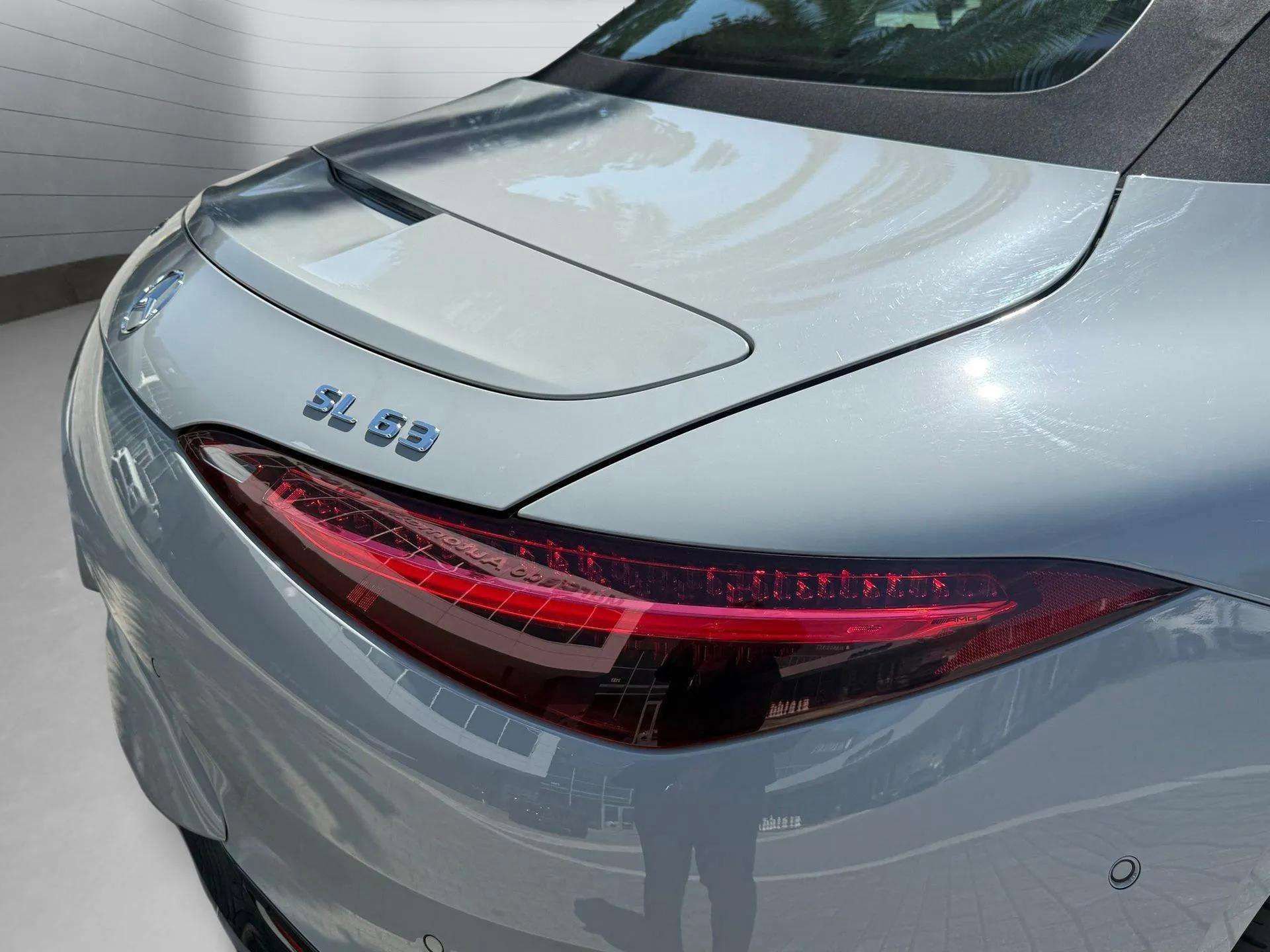 Used 2022 Mercedes-Benz SL 63 AMG 4MATIC image 16