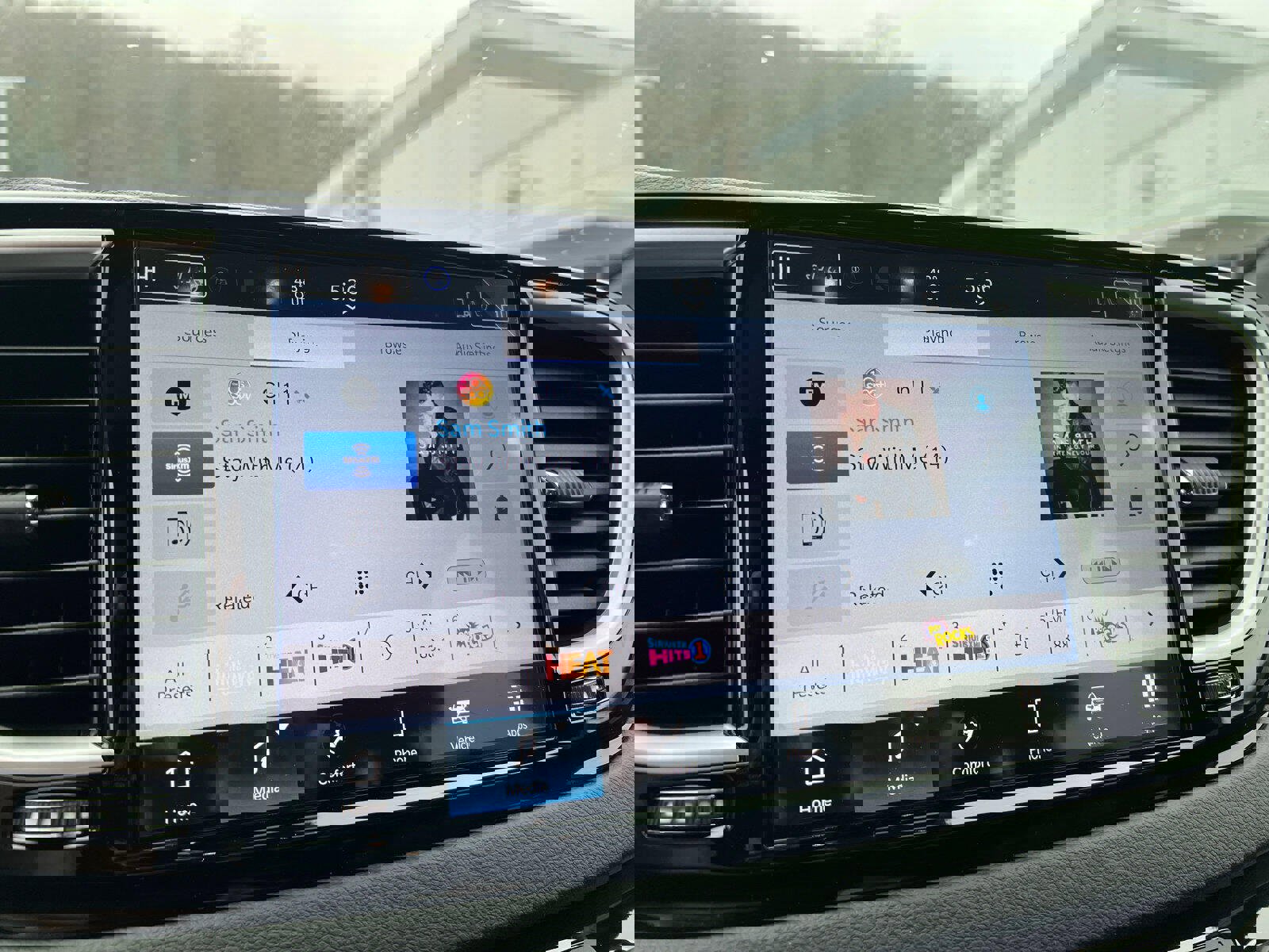 New 2026 Chrysler Voyager LX image 19