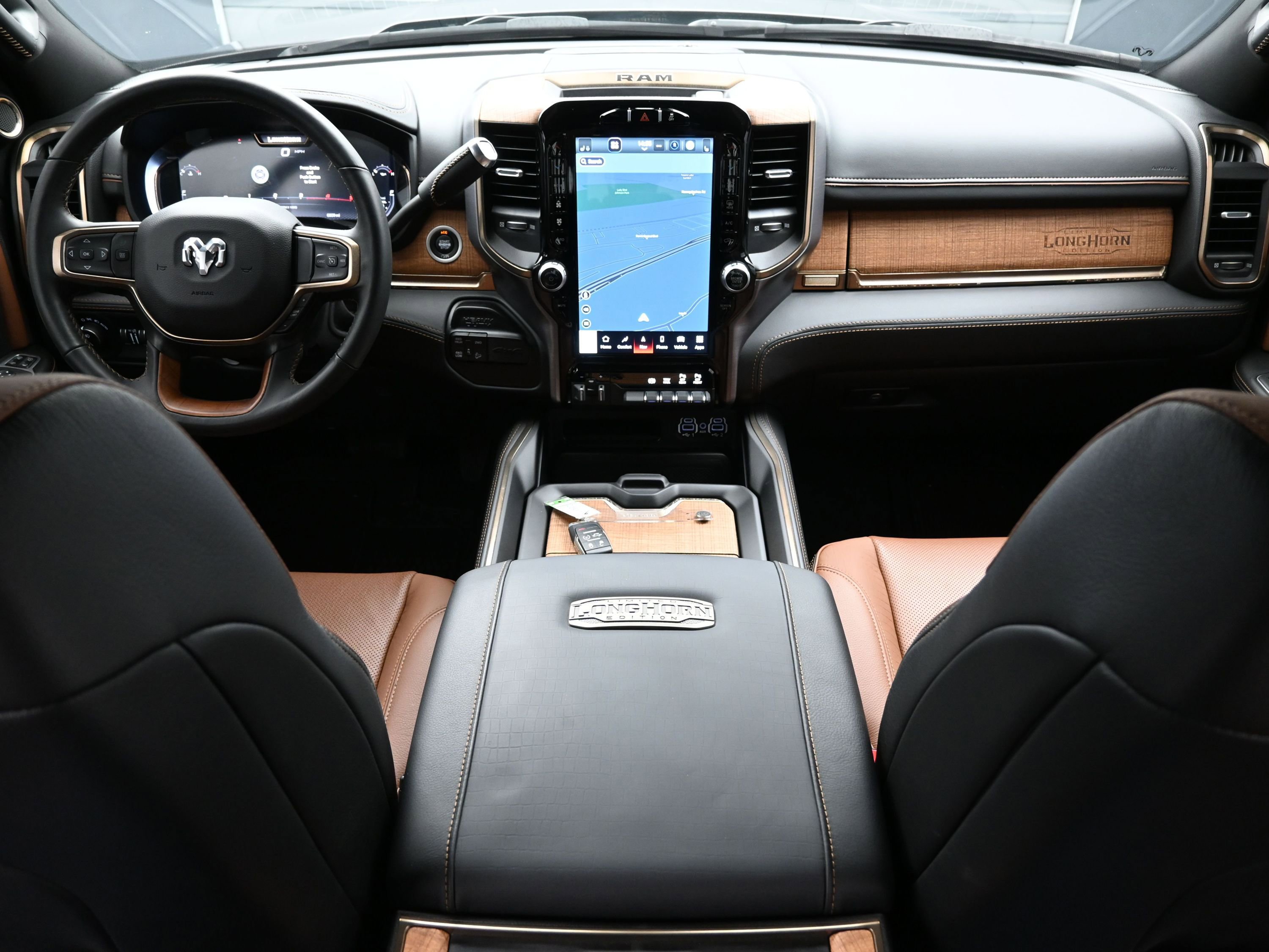 Used 2023 RAM 2500 Limited image 14