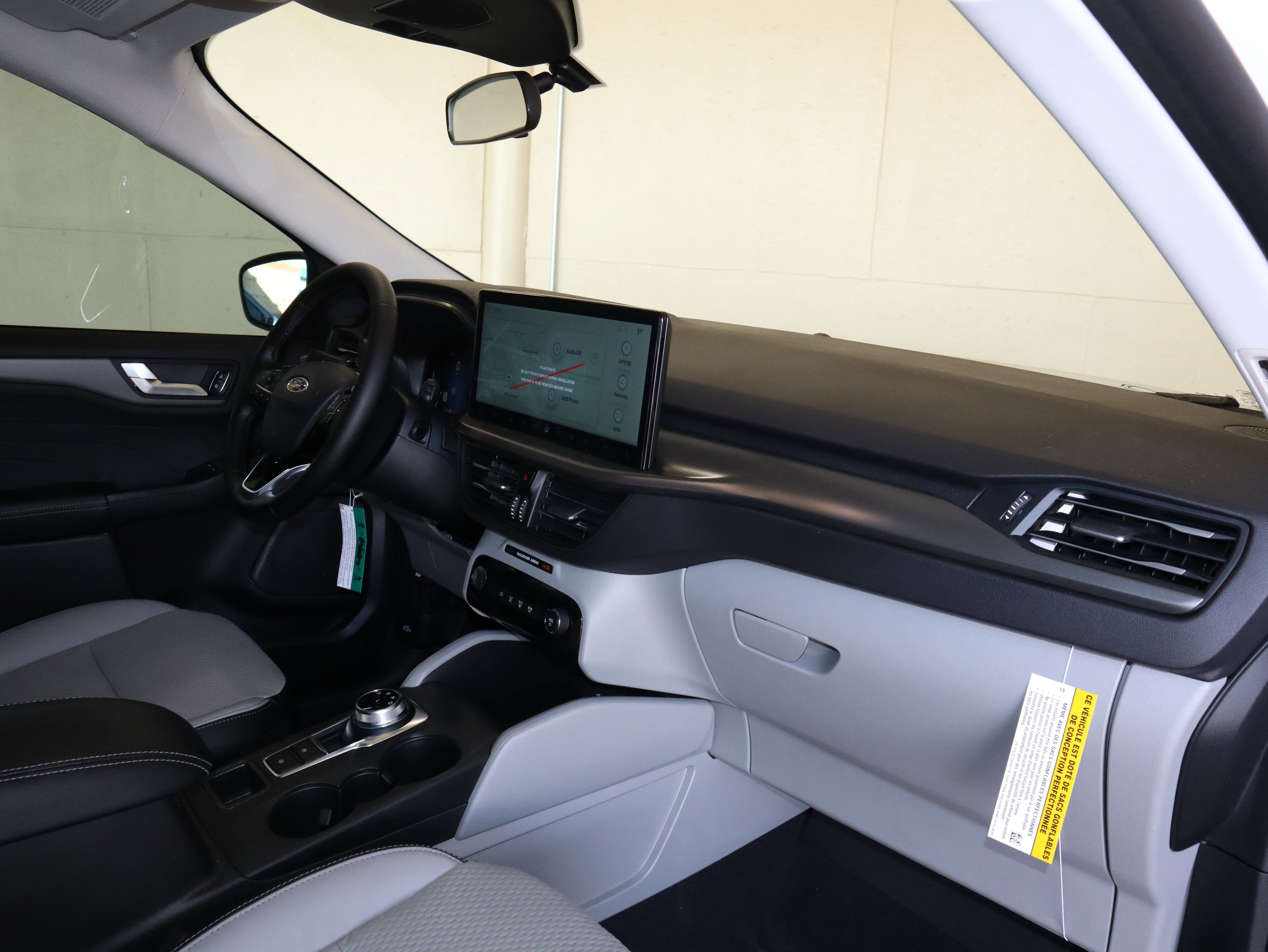 New 2026 Ford Escape SE image 38