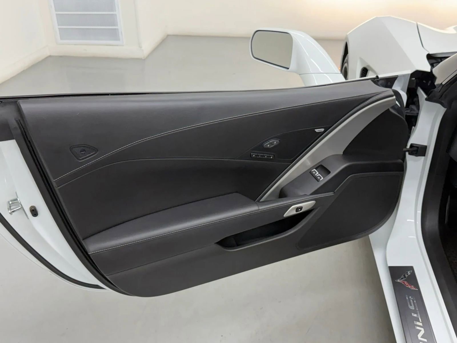Used 2015 Chevrolet Corvette Stingray Coupe w/ 3LT Preferred Equipment Group RWD image 15