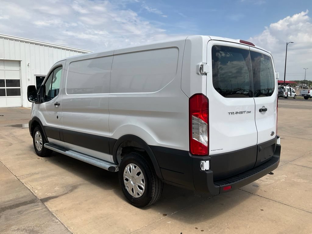 Used 2025 Ford Transit 250 Low Roof w/ Exterior Upgrade Package RWD image 31
