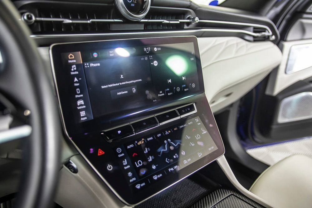 Used 2023 Maserati Grecale Modena image 36