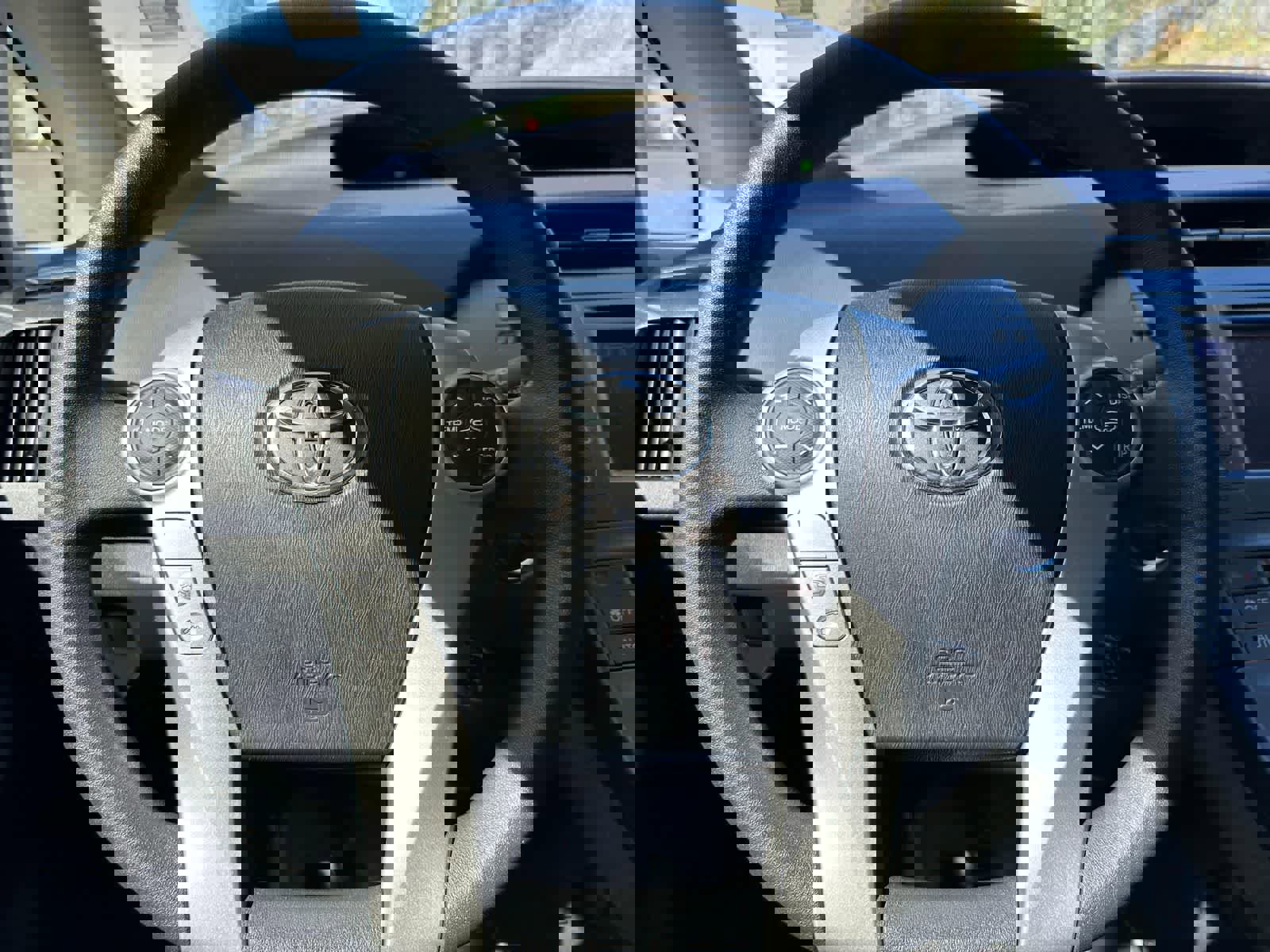 Used 2014 Toyota Prius Two image 19