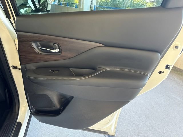 Used 2020 Nissan Murano Platinum FWD image 15