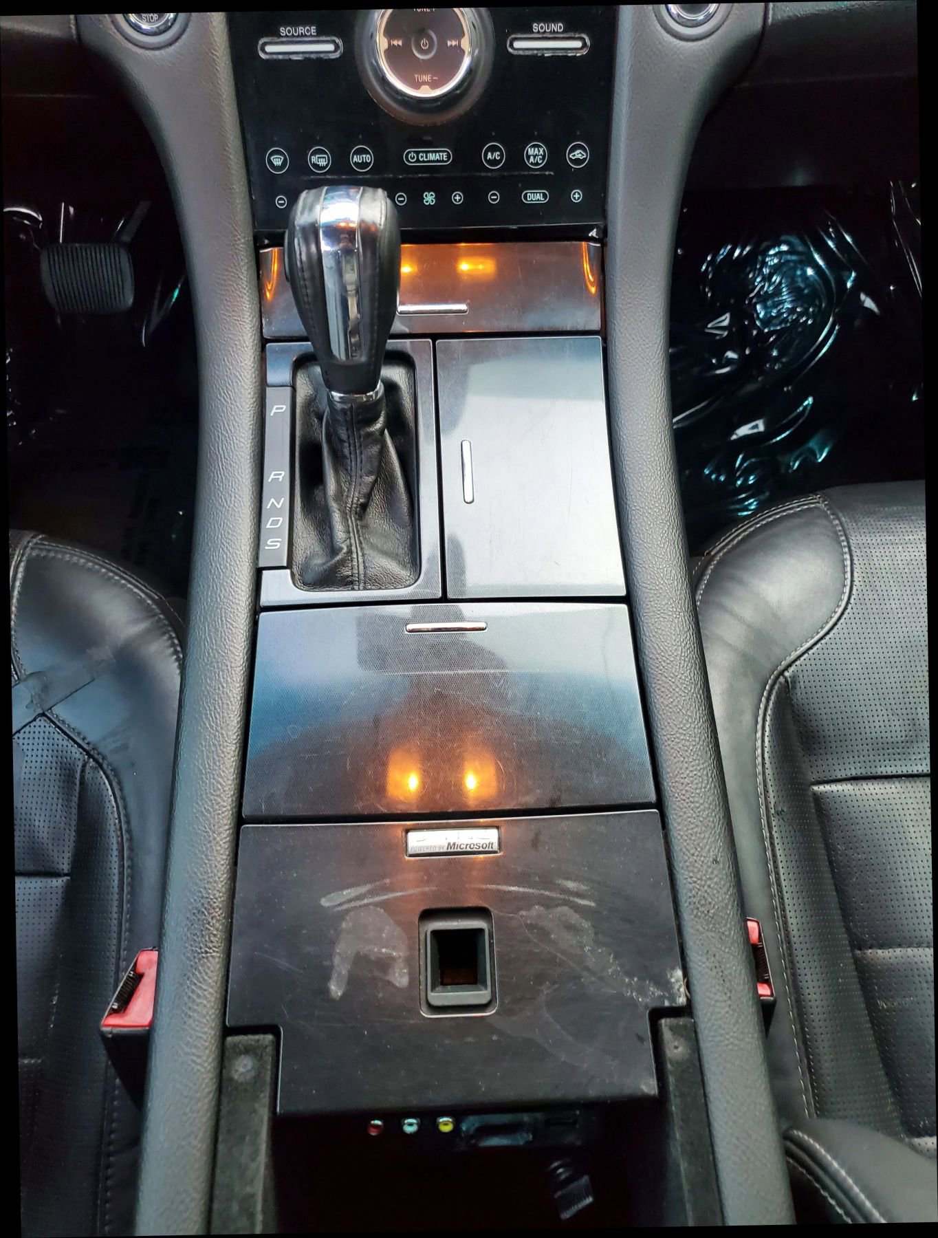 Used 2013 Ford Taurus Limited image 34