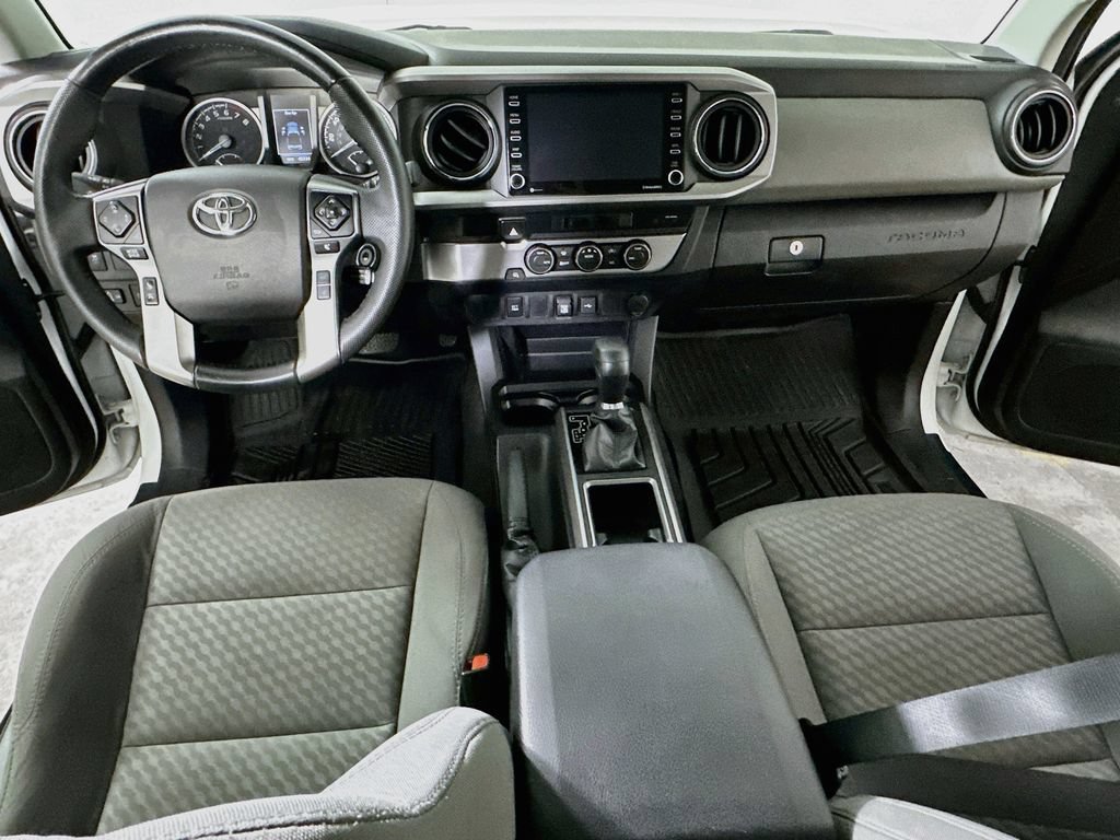 Used 2021 Toyota Tacoma SR5 RWD image 14
