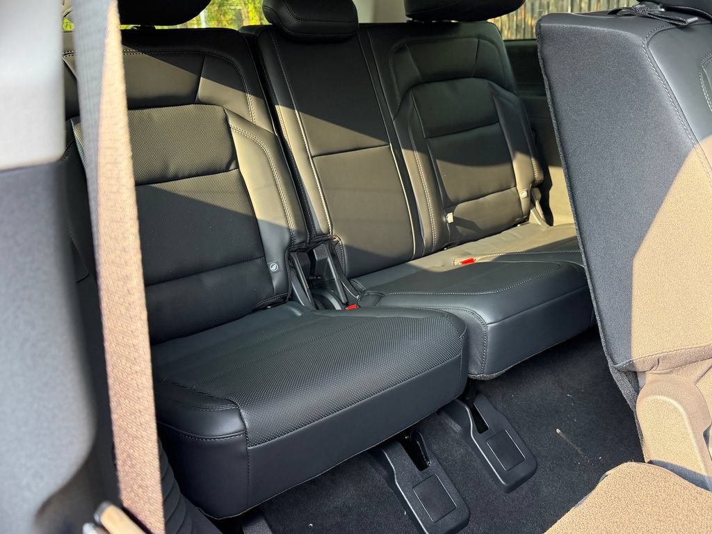 New 2027 Lincoln Navigator L Premier AWD/4WD image 17