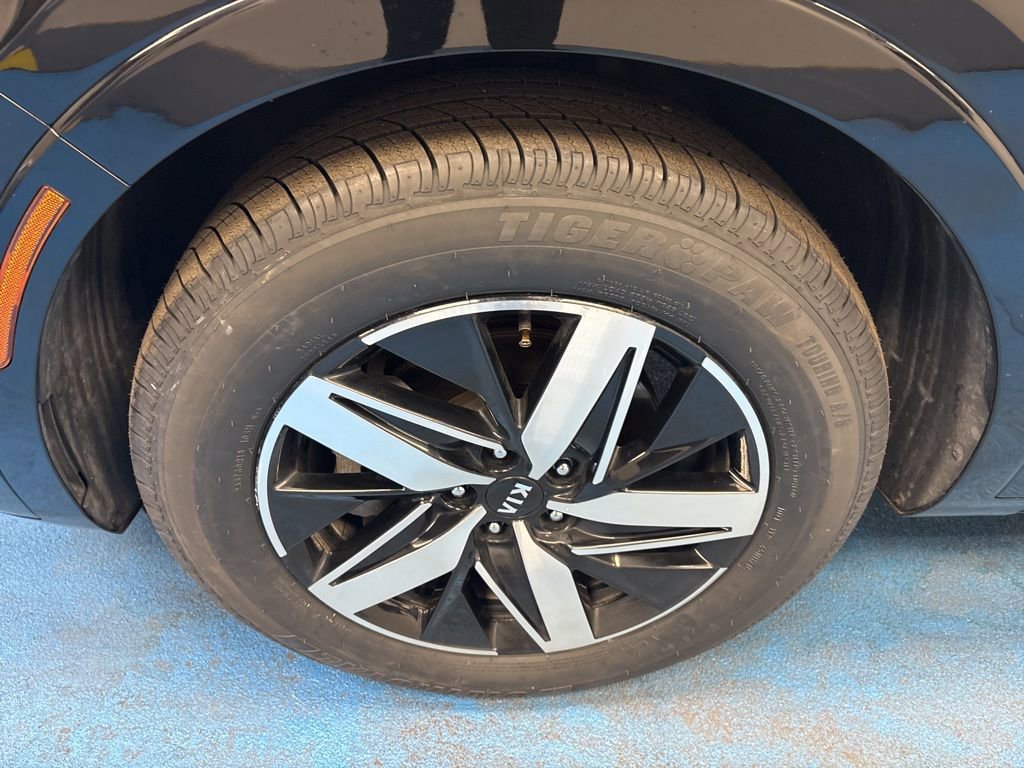 Used 2021 Kia Sorento S w/ Panoramic Sunroof Package image 20