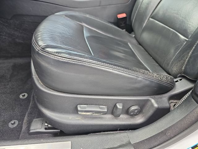 Used 2014 Hyundai Genesis 5.0 R-Spec RWD image 16