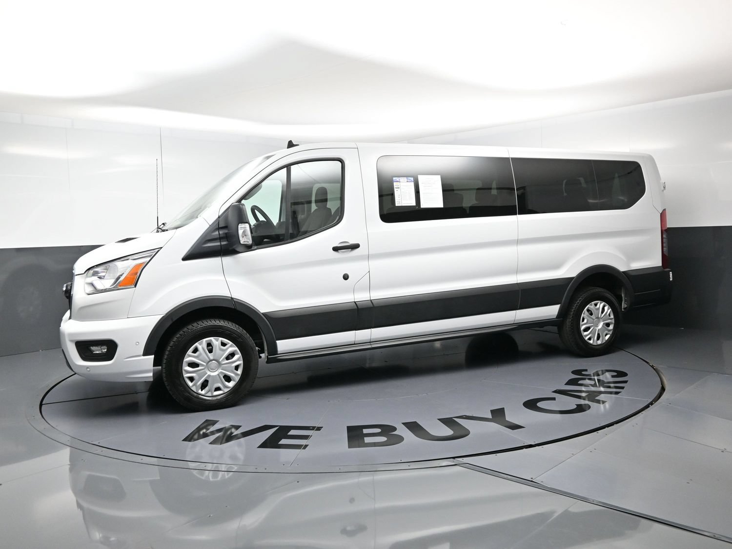 Used 2022 Ford Transit 350 XLT RWD image 22